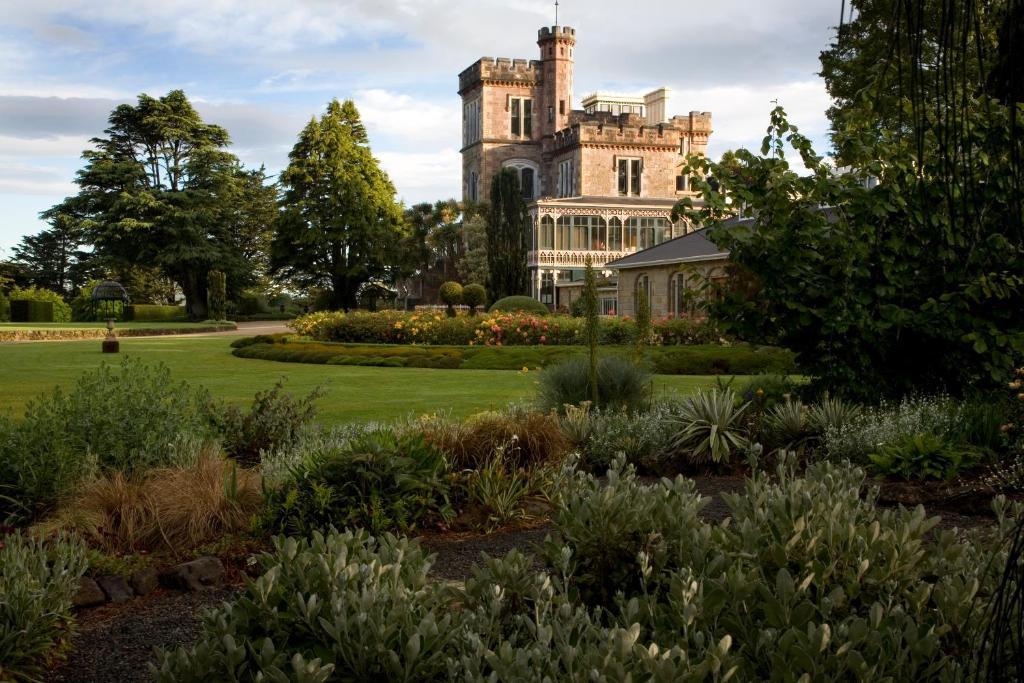 Camp Estate By Larnach Castle Villa Dunedin Exteriör bild